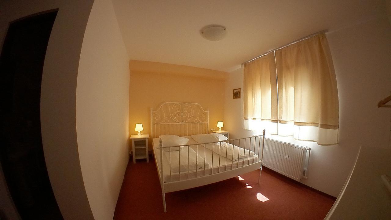 Old Vintage Villa Brasov Exterior photo